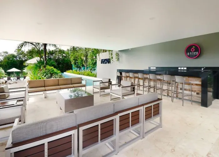 Vida Shuttle To Kay Club Pga Golf Course 3 Pools Hot Tub * Akumal